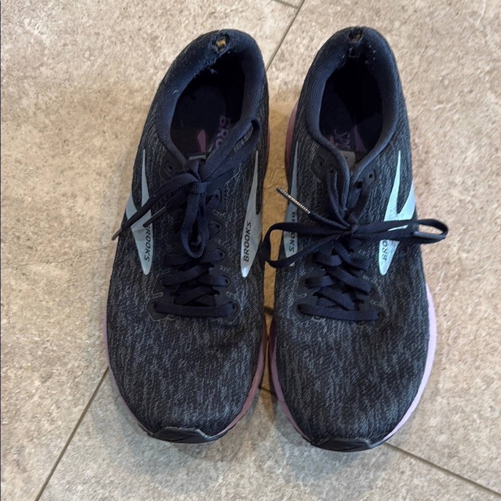 Brooks Charcoal and Lavender Running Shoes